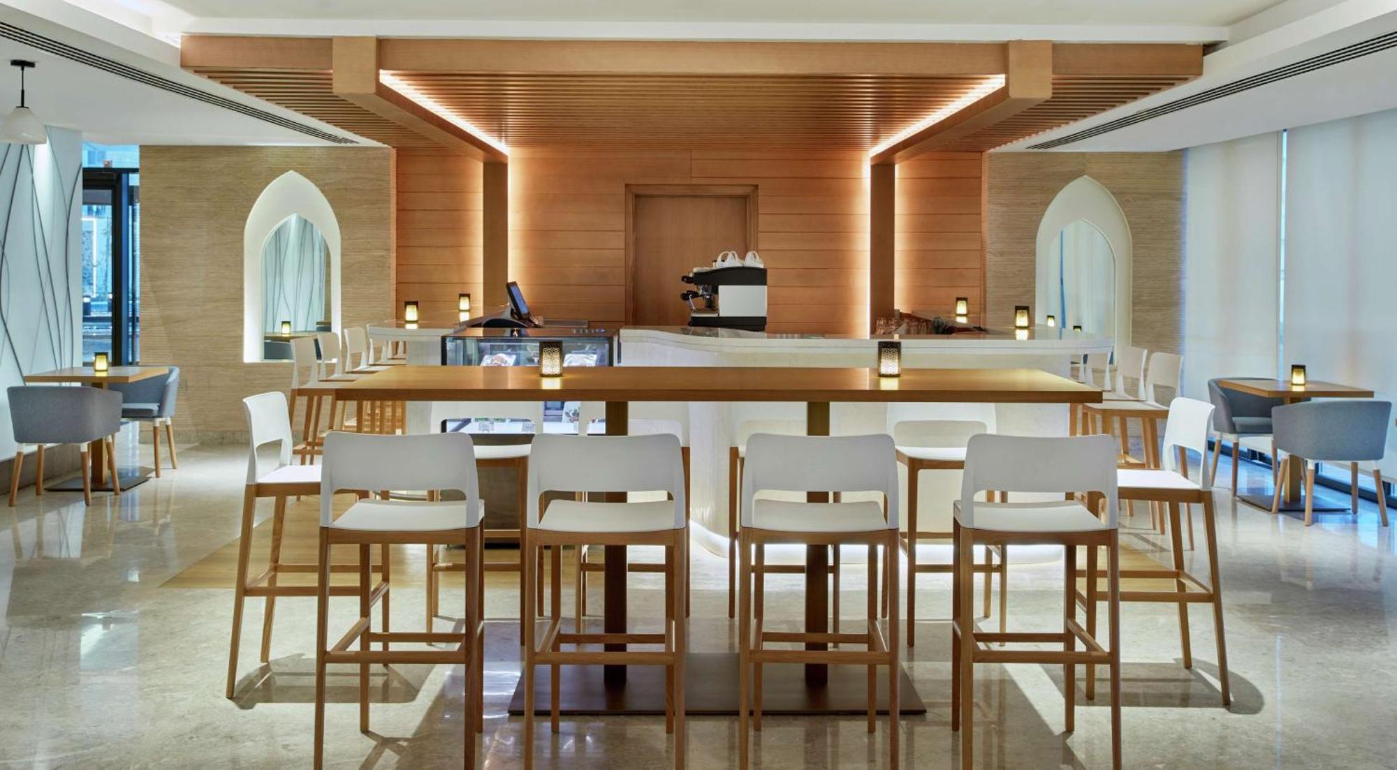 Hilton Garden Inn Muscat Al Khuwair Exterior photo